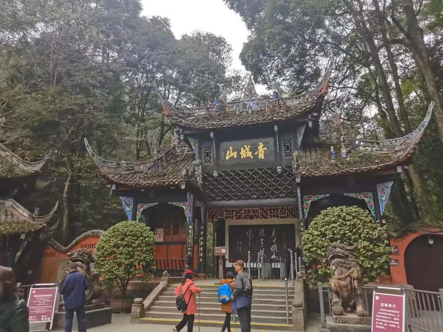 1-Day Mount Qingcheng and Dujiangyan Irrigation System Tour - Key highlights worth your attention