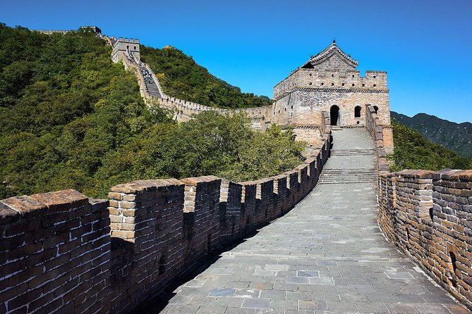 10-Day China Tour to Beijing, Xian, Chengdu and Shanghai - Shanghai start: arriving by air, then easing into the riverfront