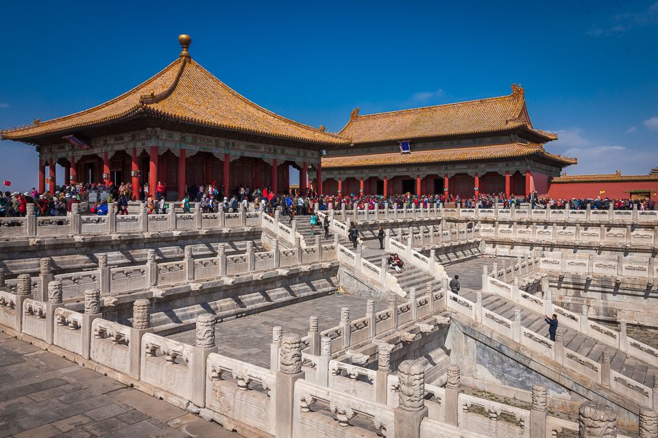 2-Day Beijing Highlights Tour with Peking Duck - Day 2 Starts at the Great Wall: Badaling or Mutianyu