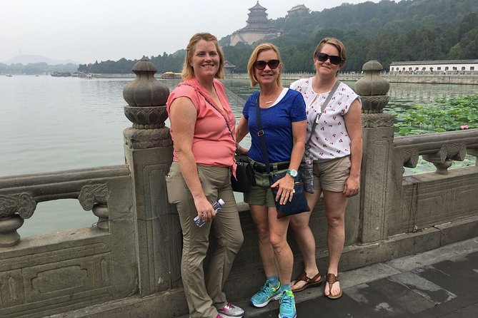 2-Day Beijing Sightseeing Highlights Combo Package with Lunch - Day 1 Morning: Tiananmen Square and the Forbidden City Ticket Advantage