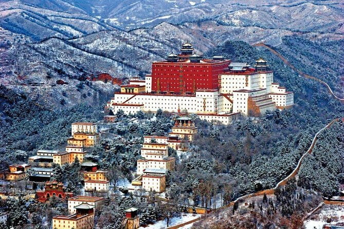 3-Hour Private Walking Tour including Monk Blessing Ceremony at Lama Temple - Should you book it?