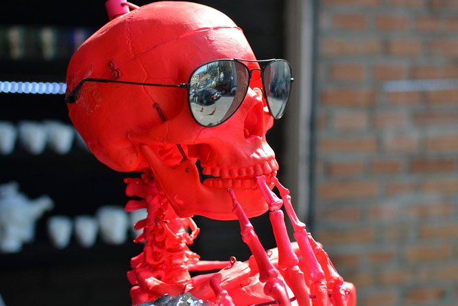 4 Hour Private Beijing 798 Art Zone Walking Tour with Lunch Option - What kind of traveler fits this best