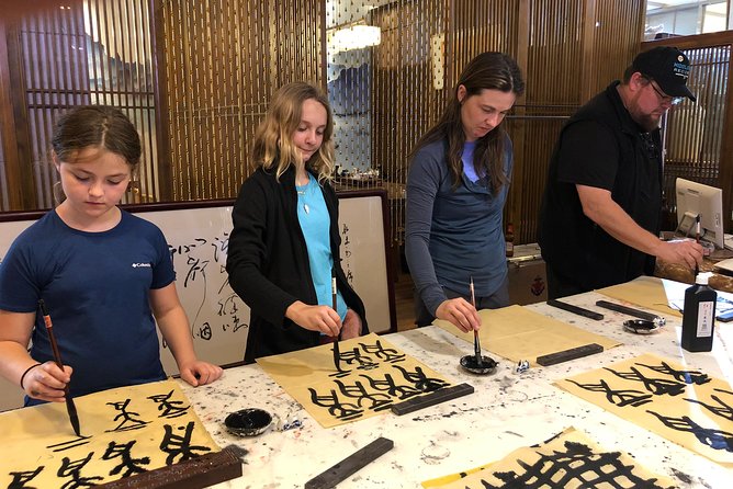 4-Hour Private Tour of Calligraphy Class, Hutong and Dumplings - Optional China and France Friendship Pavilion Views