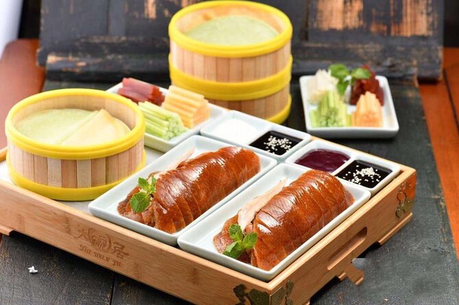 4 hrs Beijing Forbidden City Tour with Lunch or acrobatic Show - Upgrade choice: Quanjude roast duck lunch or an evening kung fu show