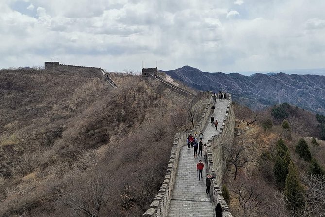 All-Inclusive Mutianyu Great Wall and Summer Palace Private Tour - The dumplings break near Mutianyu: the best kind of reset
