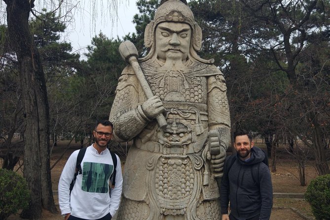 All-Inclusive Private Day Trip to Ming Tombs and Great Wall at Mutianyu - Lunch Included: Convenience You’ll Notice Midday