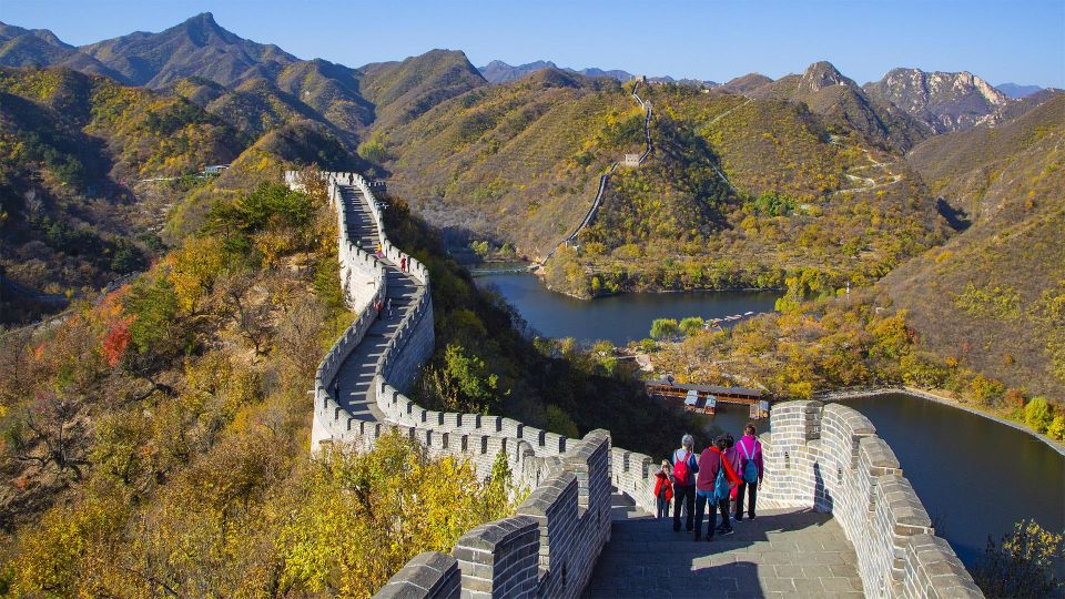 All-Inclusive Private Tour:Mutianyu&Huanghuacheng Great Wall - Mutianyu + Huanghuacheng: why two sections in 8 hours works