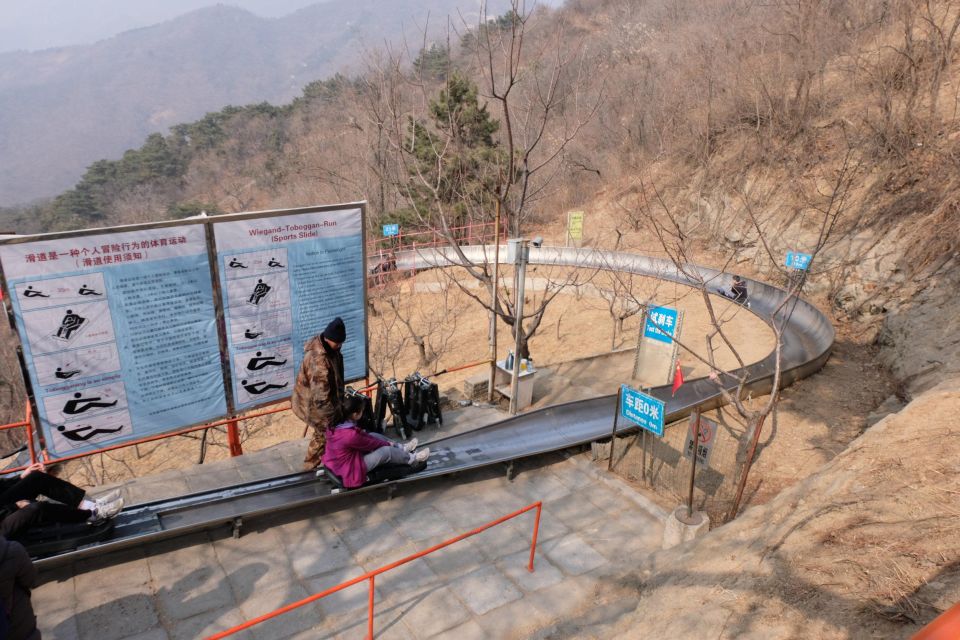 All-Inclusive Private Tour:Mutianyu&Huanghuacheng Great Wall - Watchtowers, stairs, and what your feet should expect