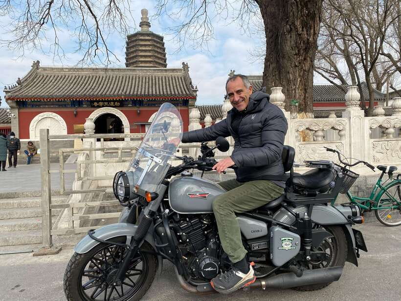 Beijing:Ancient & Modern City Tour by Sidecar(Day/Night) - Snacks, hot tea/coffee, and the ride’s best break