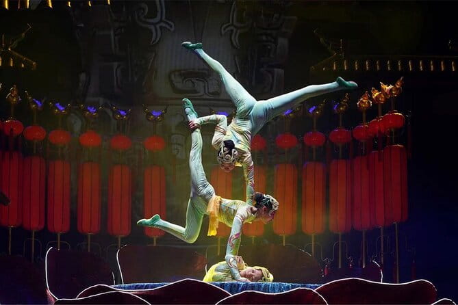 Beijing Acrobatic Show in Red Theater with Guide and Transfer - The English Guide and the Care That Makes It Easier