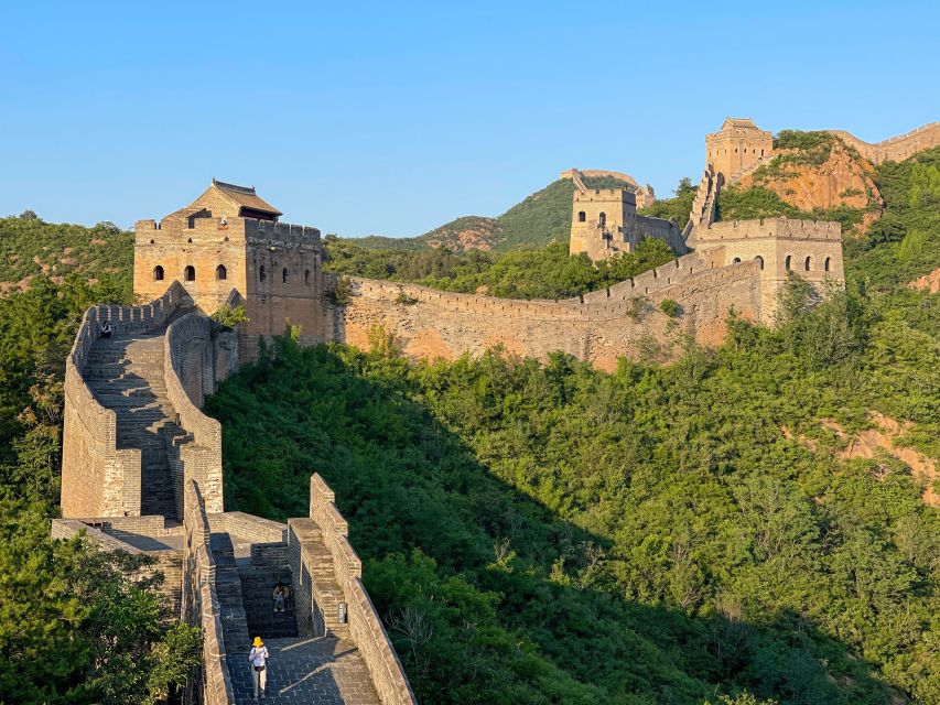 Beijing: Best Great Wall Sunset Tour - Gubei Water Town After the Wall: Lights Make It Feel Like a Night Out