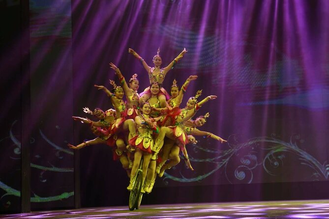 Beijing Evening Acrobat Show In Red Theater With Private Transfer - Red Theatre and the Legend of Kung Fu storyline