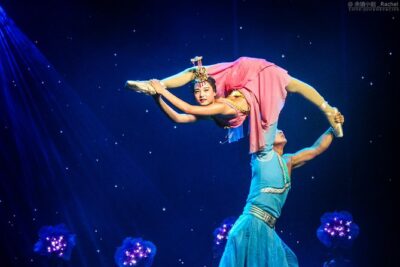 Beijing Evening Acrobatic Show in Red Theater + Private Transfer - Hotel Pickup and Private Transfer: Less Time Traveling, More Time Watching