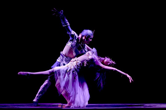 Beijing Evening Tour: Chaoyang Acrobatic Show with Peking Duck Dinner - If your slot is dinner-first, how to use the time well