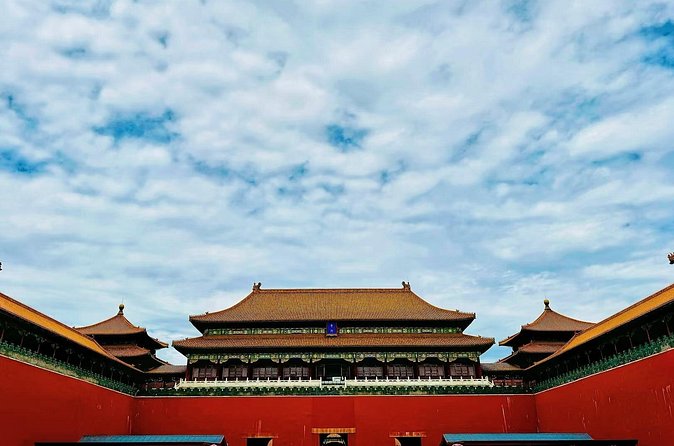 Beijing Forbidden City Ancient Ruins Ticket Pass - Beihai Park: royal calm near the Forbidden City area