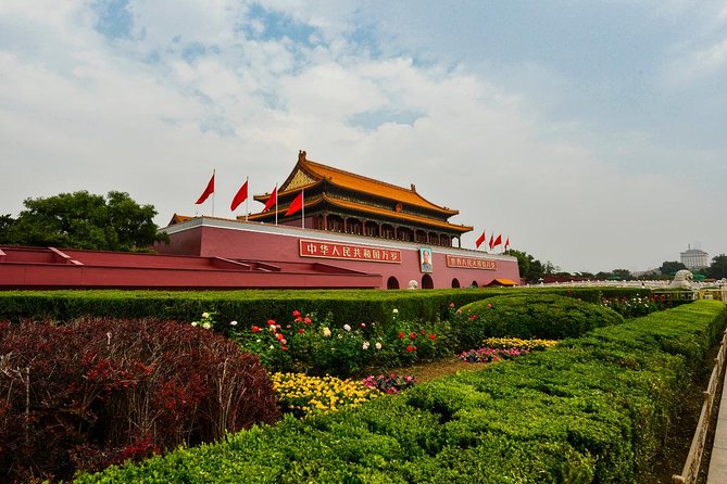 Beijing Forbidden City Skip-the-Line and Huanghuacheng Great Wall Private Tour - Skip-the-Line Forbidden City: The Palace Museum Without the Queue Crawl