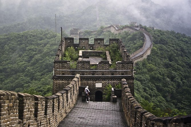 Beijing Group Coach Tour to Mutianyu Great Wall Without Lunch - Cable Car and Shuttle Bus: Worth It, or Save Your Money