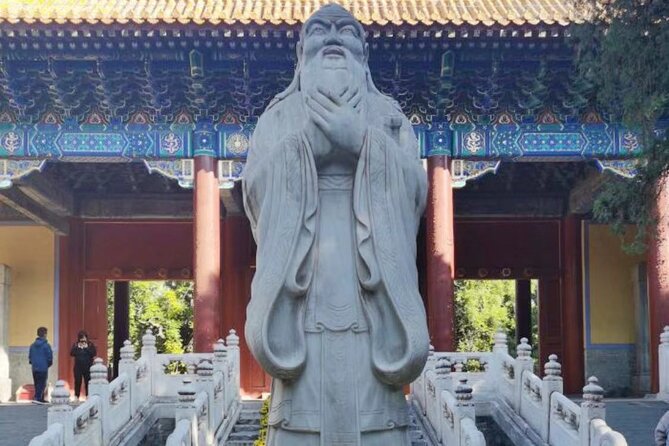 Beijing Half Day Private Tour : Lama Temple, Confucius Temple, WuDaoYing Hutong - Tickets, bottled water, and what’s included in your $129.07