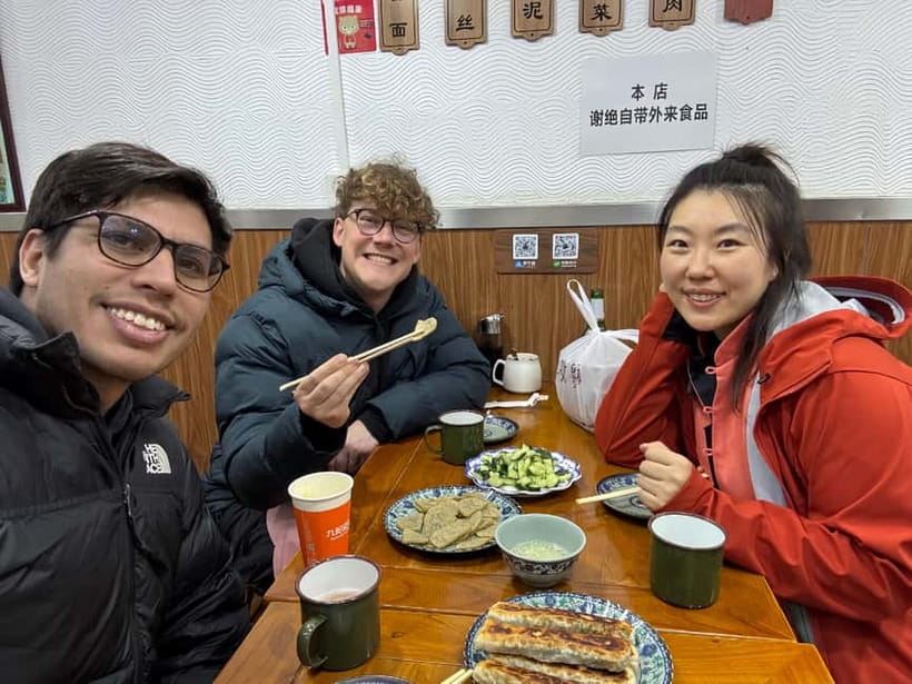 Beijing Hutong Dinner and Beer Walking Private Tour - Wanning Bridge: a quick stop that sets the mood for hutong night walking