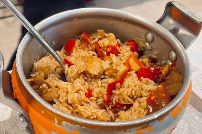Beijing Hutong Dinner and Beer Walking Private Tour - Gulou East Avenue dinner: a second full meal that keeps the evening from feeling rushed