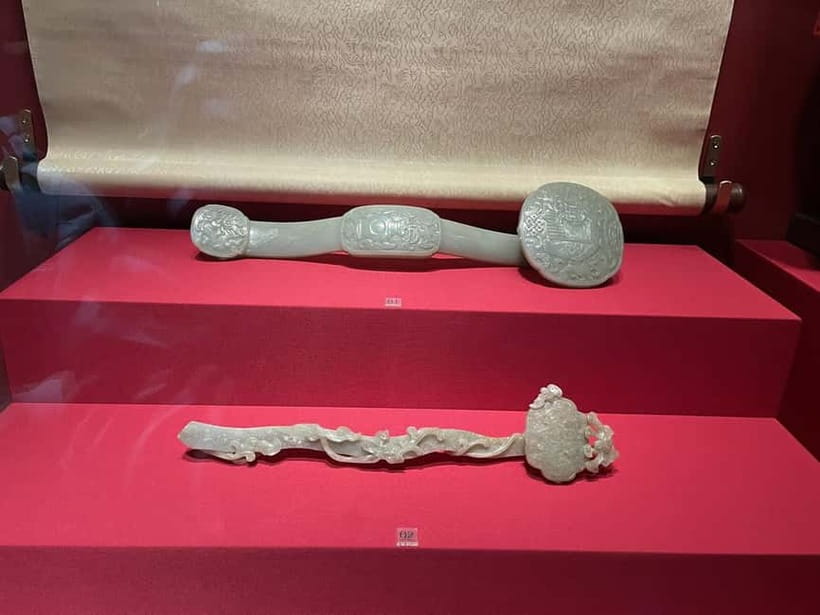 Beijing: Hutongs & Food & Culture Walking Tour - Starting Points: Drum Tower, the Capital Museum, or Shichahai