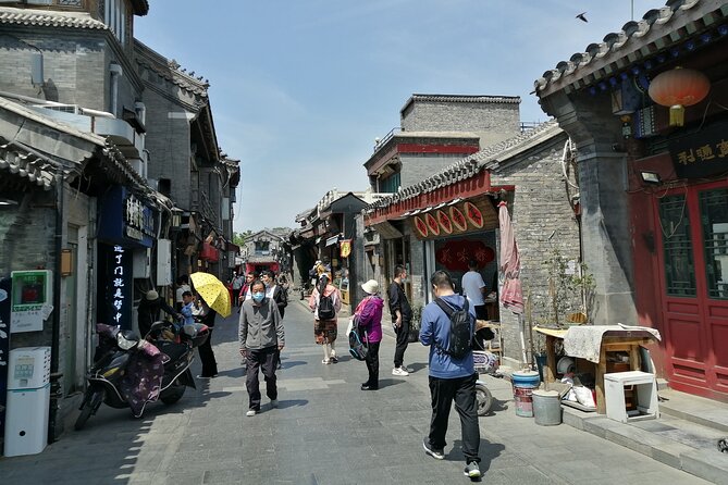 Beijing Hutongs Walking Tour - Nanluogixiang lane: Yuan Dynasty vibes and the courtyard texture