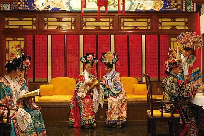 Beijing Imperial Dinning Experience with Night Tour - Getting There Easily: Pickup, Private Vehicle, and Real Time-Saving