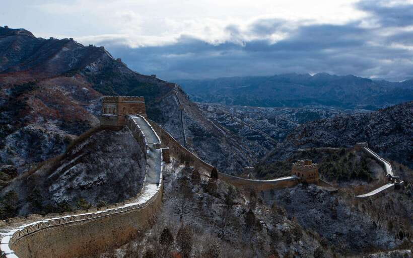 Beijing Juyongguan Great Wall Ticket And Options - Optional Guided Tour Upgrade: When It’s Worth Paying More
