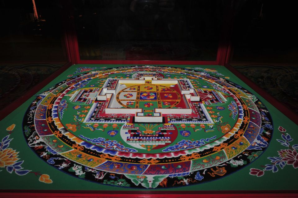 Beijing: Lama Temple, Confucius Temple and Guozijian Museum - Hutong alleys: where Beijing’s past shows up in daily habits