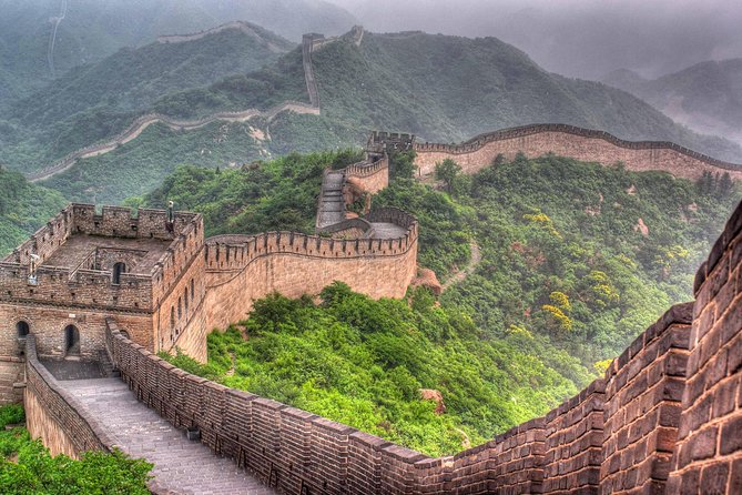 Beijing Layover: Mutianyu Great Wall Guided Tour or Transfer - Local meal timing, tea moments, and fog-day adjustments