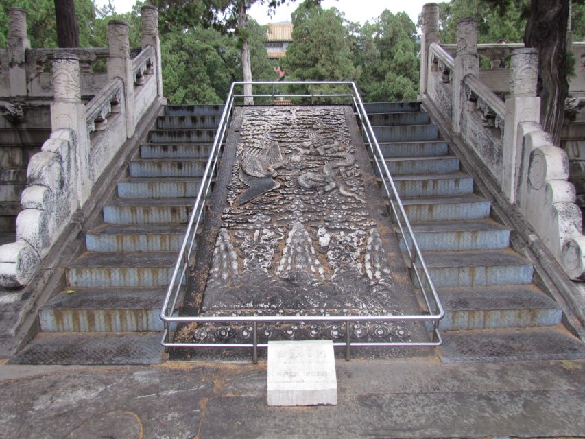 Beijing: Longqing Gorge, Ming Tombs & Lunch Private Day Tour - Price and Value: Is $208 a Good Deal for a Private Day?