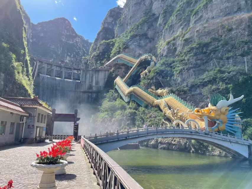 Beijing: Longqing Gorge w/Great Wall or Guyaju Private Tour - Cable Car vs. Hiking: How Weather Changes the Day