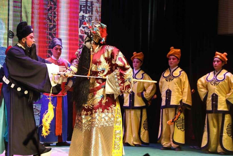 Beijing: Must-See Peking Opera at Liyuan Theatre Ticket - Who This Experience Is Best For (and Who Should Skip It)