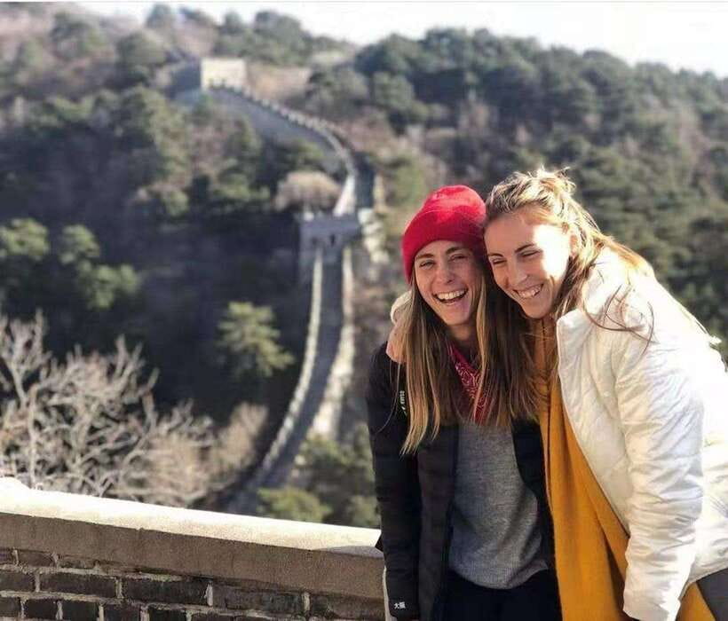 Beijing: Mutianyu Great Wall Private Tour w Language Option - The lunch stop and a no-stress way to eat well