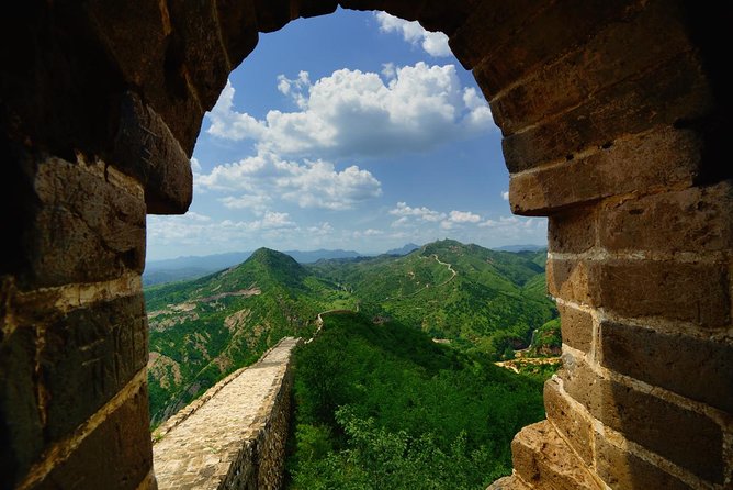 Beijing Mutianyu Great Wall Tour with Night View of Simatai and Gubei Water Town - What is included (and why it’s worth it): avoiding the ticket headache