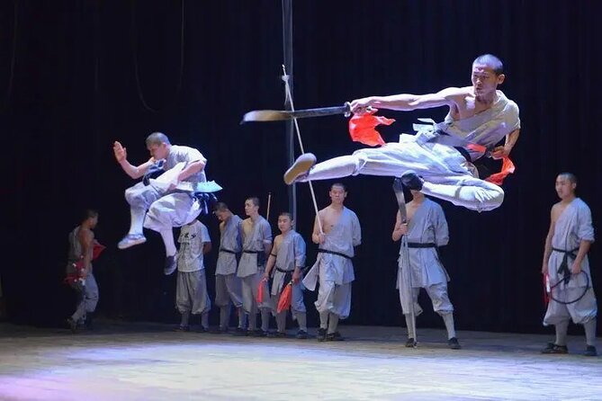 Beijing Night Tour Kungfu Show - The performance: What martial-arts spectacle should feel like in real life