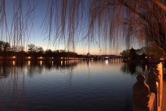 Beijing: Private Layover Tour with Optional Duration - Hutong tour: Shishahai Lake area or Nangluguoxiang lane life
