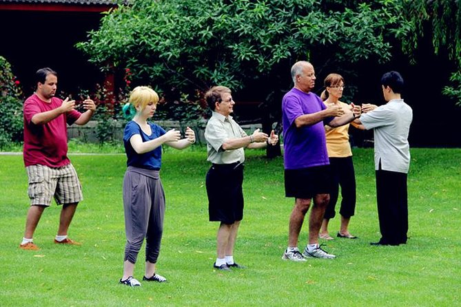 Beijing Private Tai Chi Class - Tian Tan Dong Men meet-up: the easy way to start on time