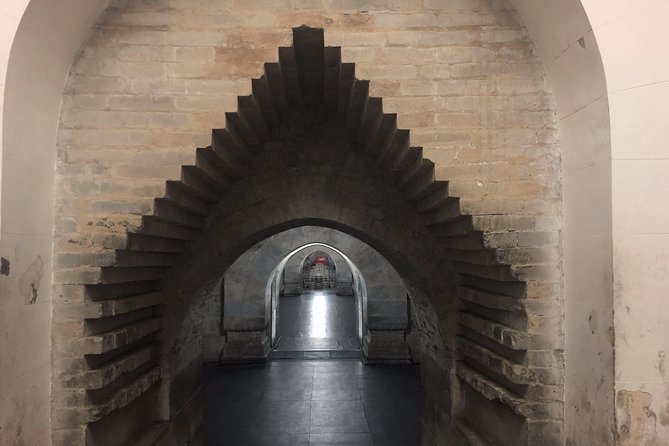 Beijing Private Tour: National Museum of China, Sacred Road and Ming Tombs - The human touch: prompt pickup and smooth handoffs