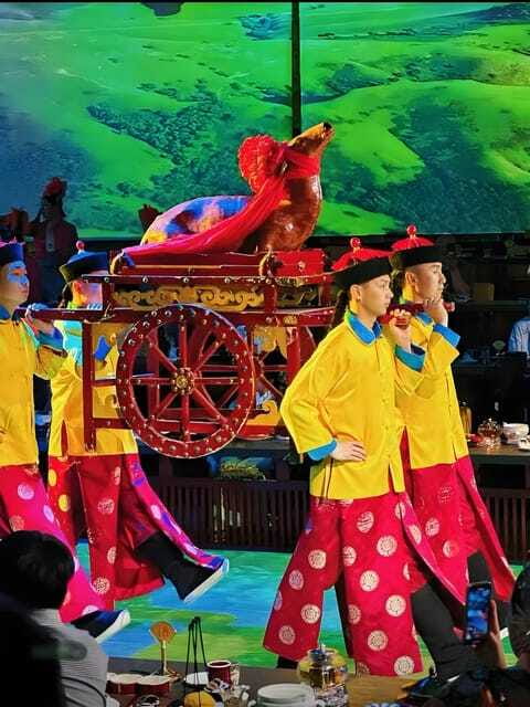 Beijing Royal Banquet with Chinese culture prefermance - Who should book this banquet (and who might pass)