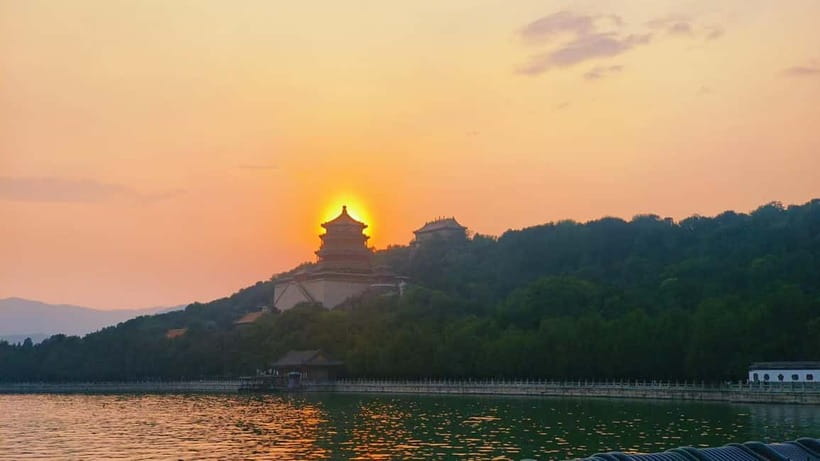 Beijing: Summer Palace Highlight Walking Tour - Four Great Regions: Buddhist cosmology in palace architecture