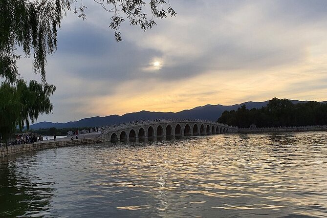 Beijing Summer Palace Ticket Booking - Kunming Lake and Longevity Hill viewpoints: why the lake dominates the whole place