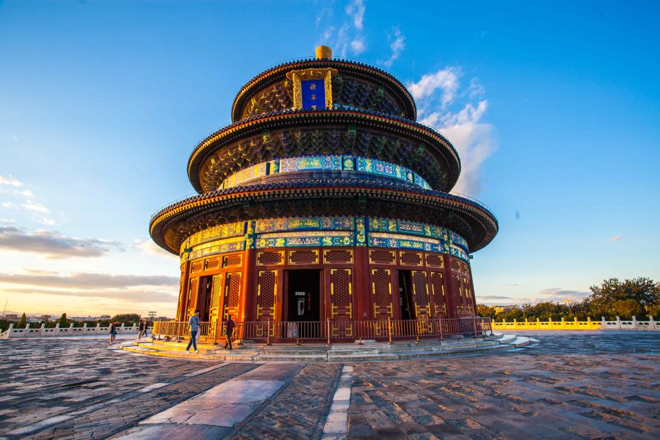 Beijing: Temple of Heaven and Forbidden City Private Tour - Lunch and Local Stops: Expect a Real Meal, Not a Token Bite