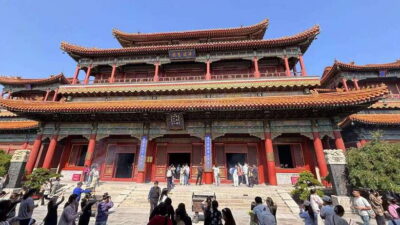 Beijing: Yonghe Lama Temple Entry Ticket - Entering fast with your QR code and passport (and the one common mistake)
