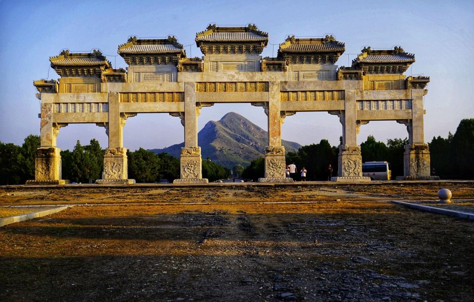 Beijing:Eastern Qing Tomb/Huangyaguan Great Wall/Dule Temple - Dule Temple in Tianjin Jixian: Guanyin Art, Murals, and Old-Timber Wonder
