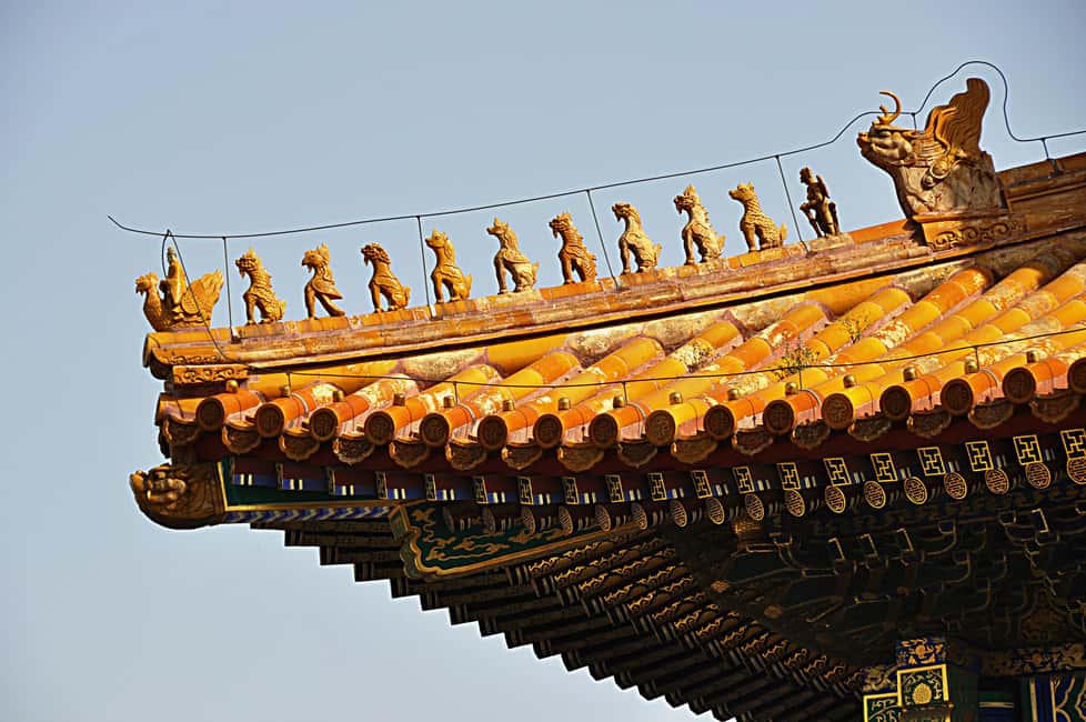 Beijing:Forbidden City Tour w/Traditional Costume Experience - Costume rental, hair and makeup: what’s included vs. what’s paid