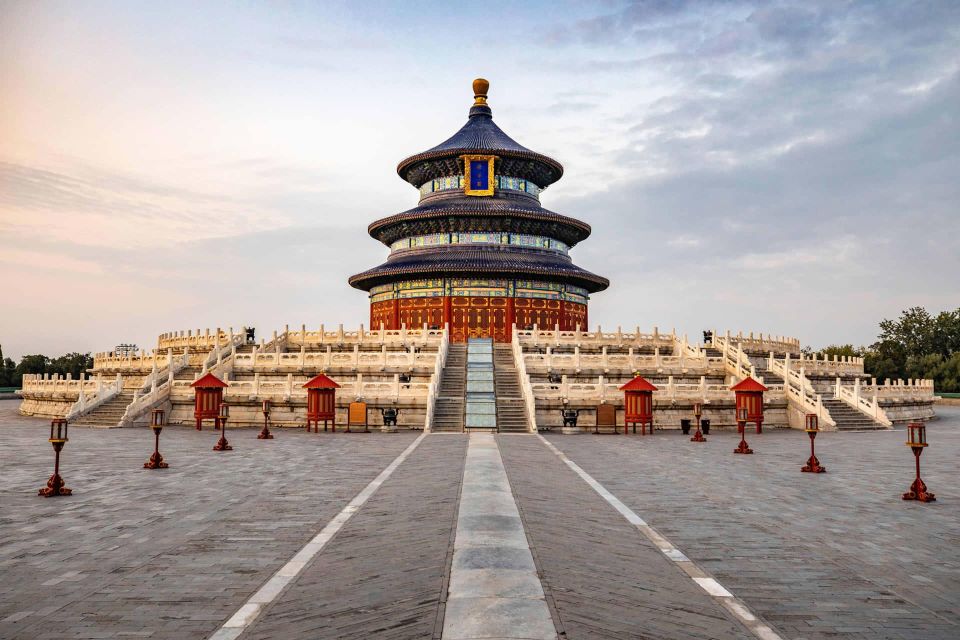 Beijing:Temple of Heaven Private Tour w/Option Show & Dinner - The acrobatics show add-on: why it works after the Temple