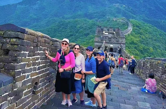 BusDa-Private Mutianyu Great Wall Trip with English Guide - Optional Summer Palace Add-On: What’s Included (And What Isn’t)