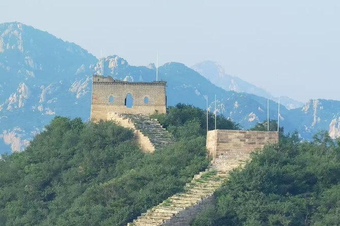 Camping Adventures on the Historic Great Wall of China - The guides: Peter and Noodle’s role in a worry-free experience