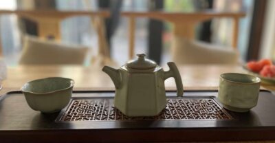 Chinese Tea ceremony in Beijing Hutong courtyard - Your 1-hour flow: choose tea, learn the ritual, then sip properly